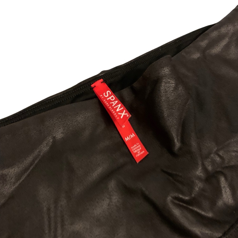 🤩 2 FOR $25 🤩- BUNDLE & SAVE SPANX shiny tights